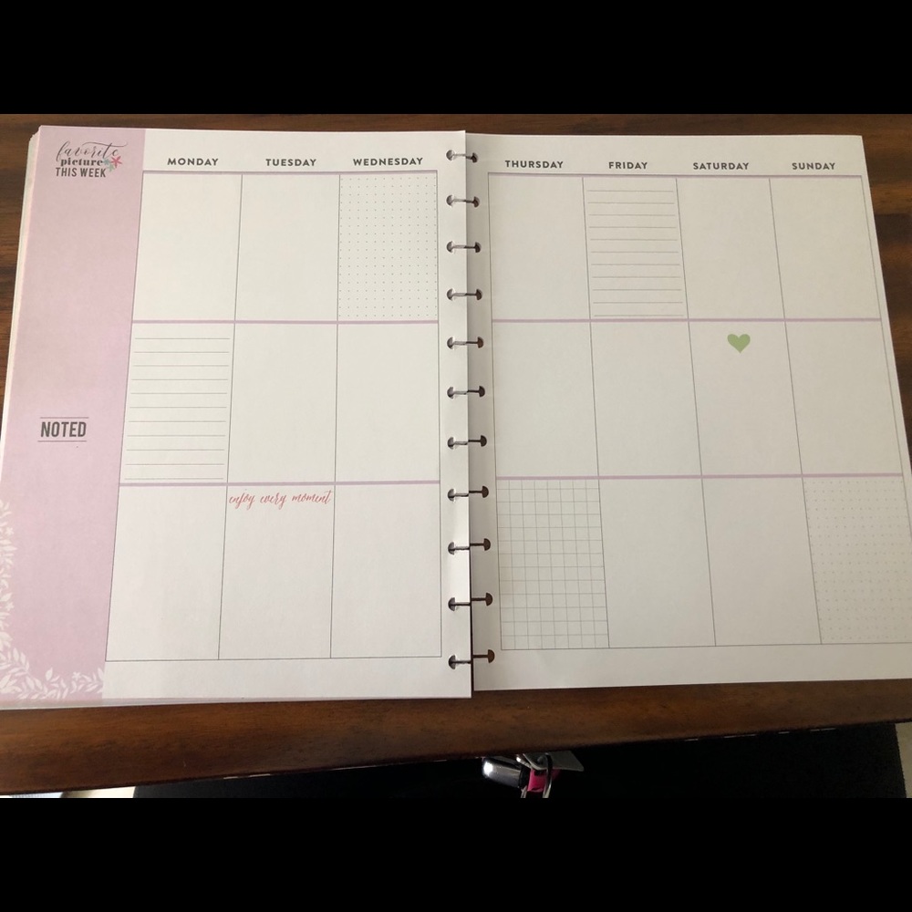BIG Happy Planner undated weekly vertical guts
